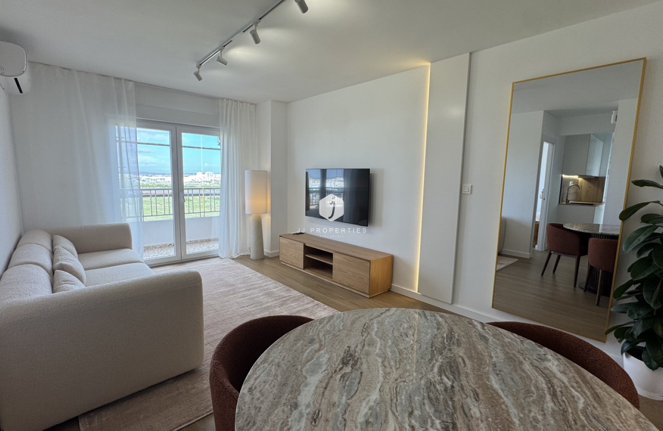 Resale - Penthouse -
Punta Prima - Costa Blanca