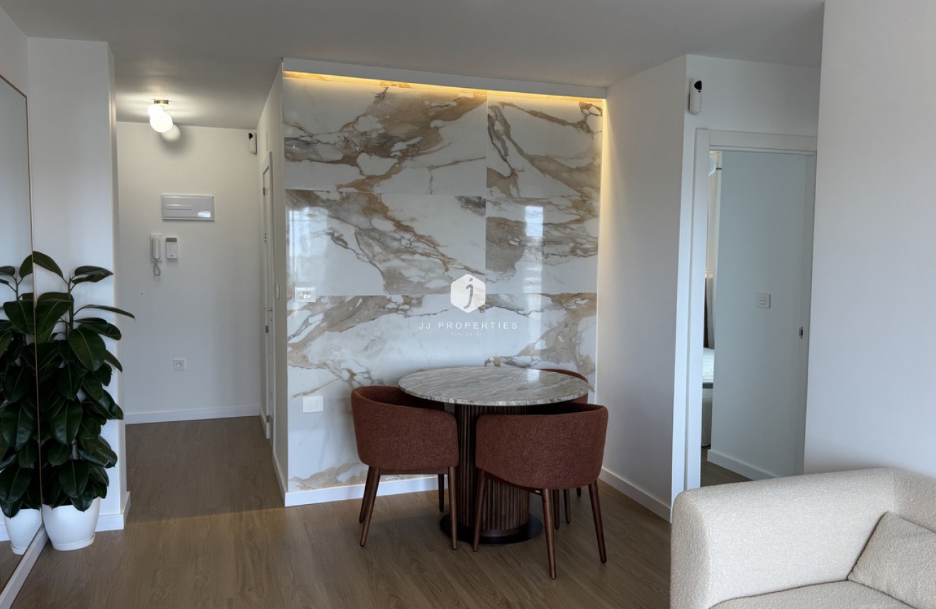 Resale - Penthouse -
Punta Prima - Costa Blanca