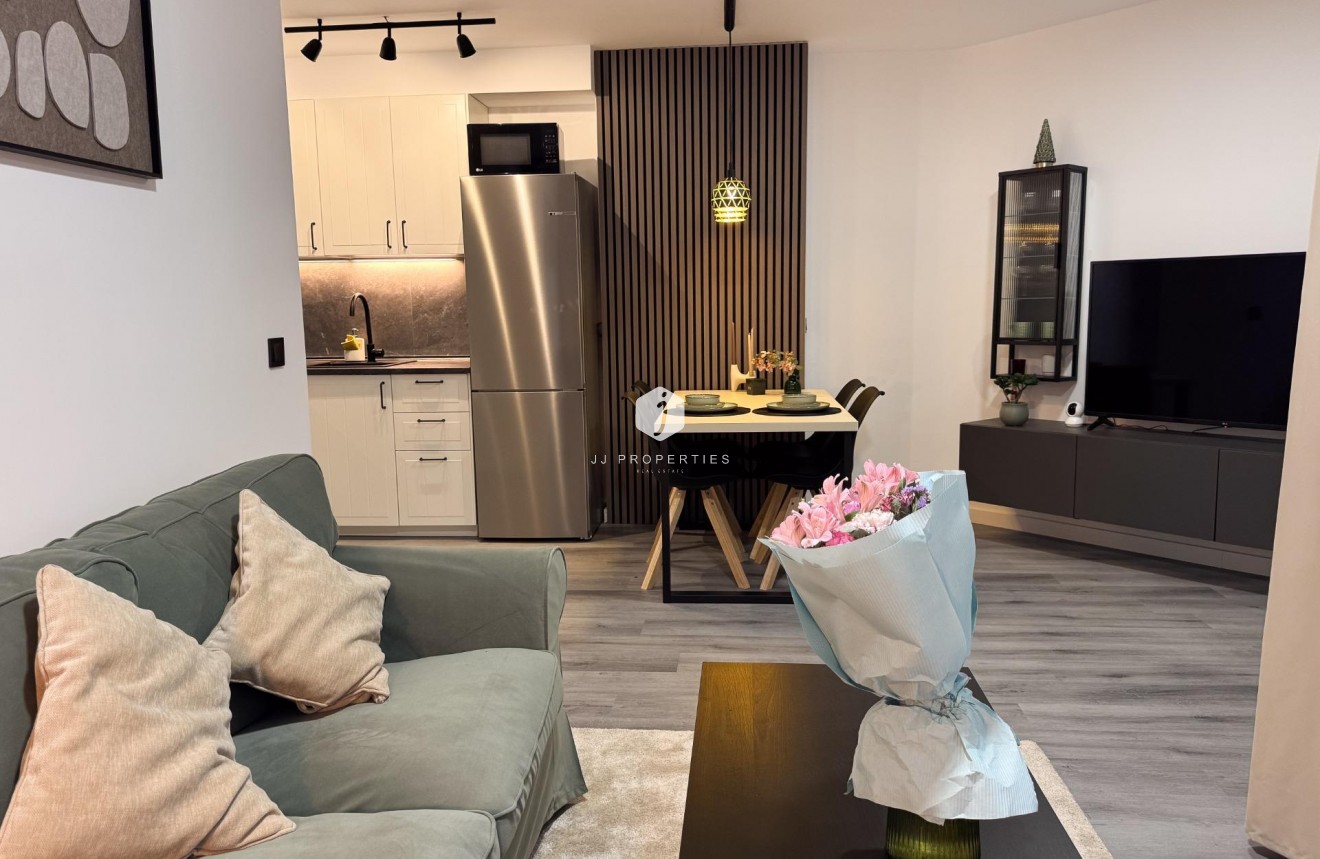 Resale - Apartment / flat -
Torrevieja - Curva Del Palangre