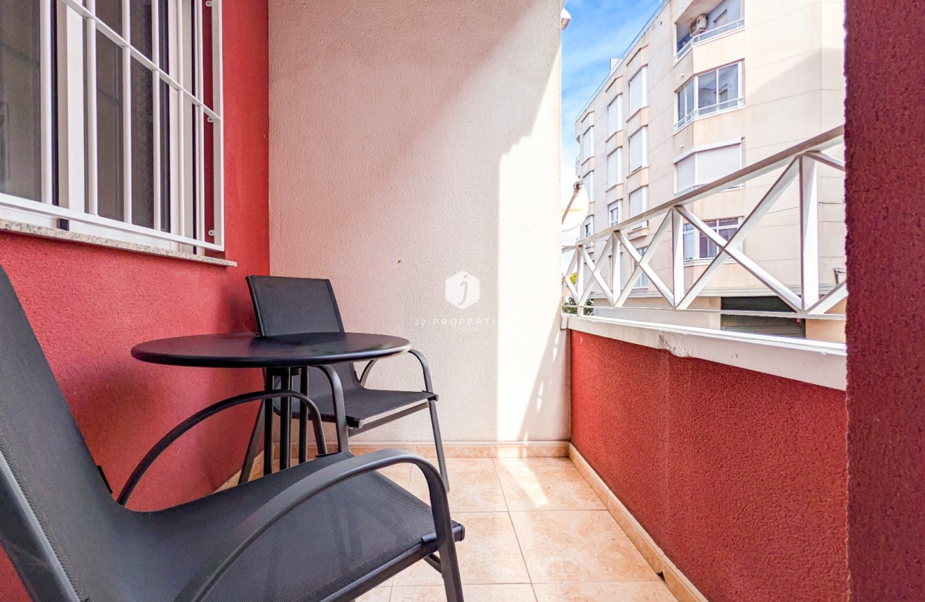 Resale - Apartment / flat -
Torrevieja - Costa Blanca