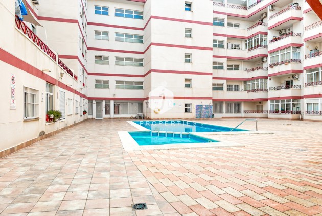 Resale - Apartment / flat -
Torrevieja - Costa Blanca