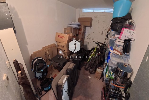 Z drugiej ręki - Mieszkanie w bloku -
Torrevieja - Centro