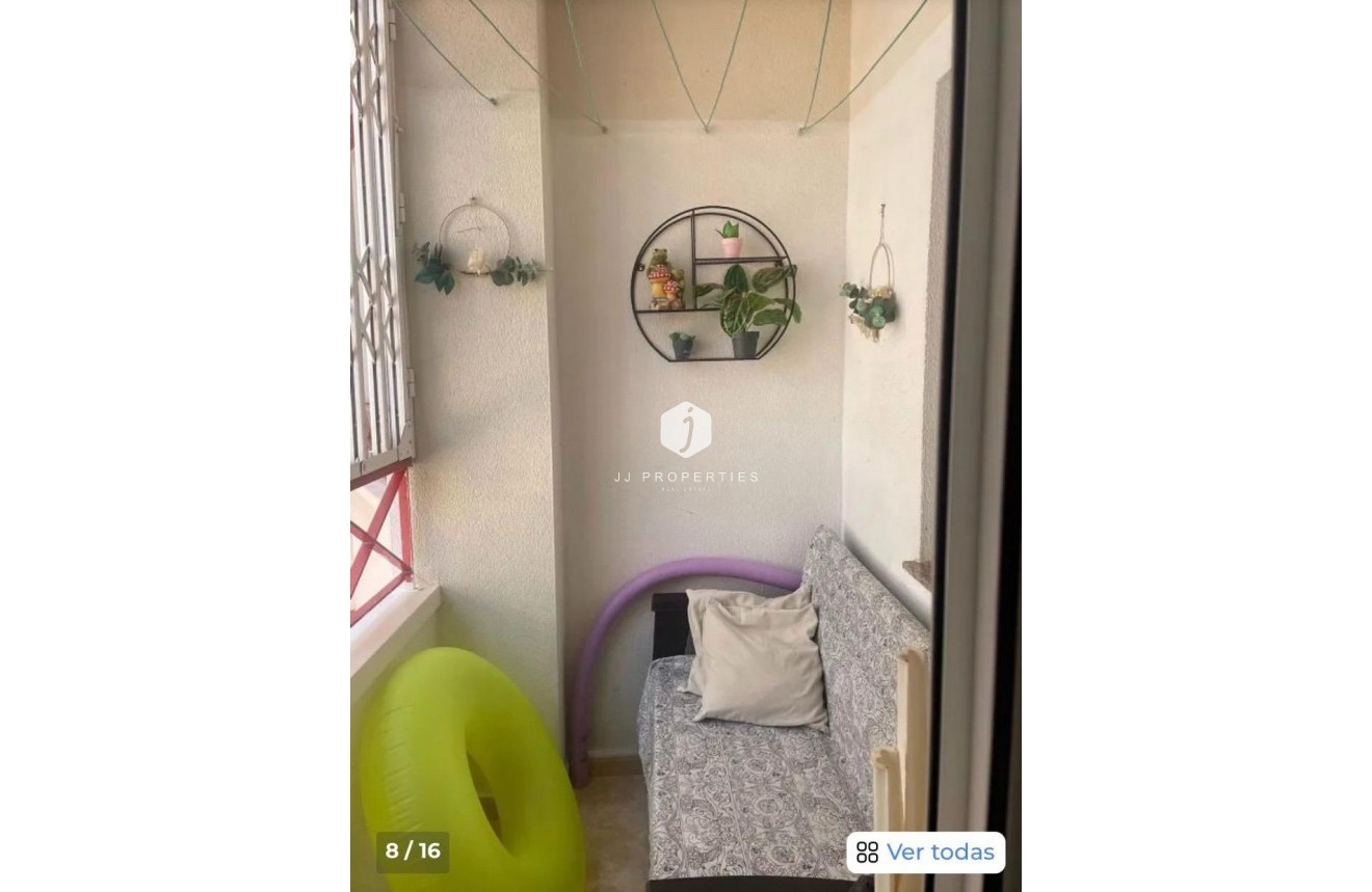 D'occasion - Appartement -
Torrevieja - Centro