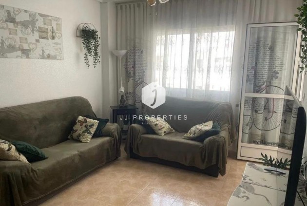 D'occasion - Appartement -
Torrevieja - Centro