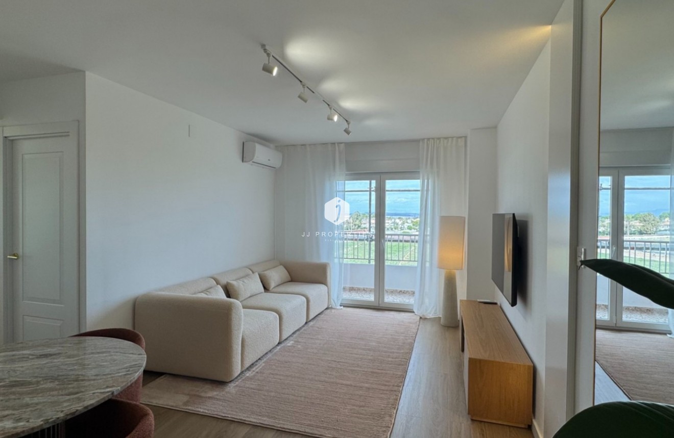 Resale - Apartment / flat -
Orihuela Costa - Costa Blanca