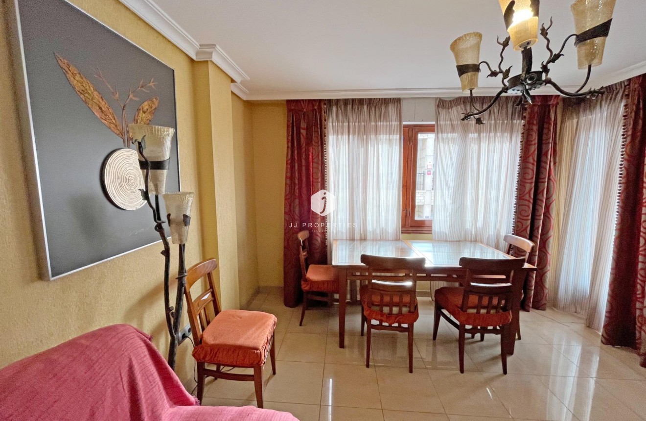 D'occasion - Appartement -
Formentera del Segura - Palacios