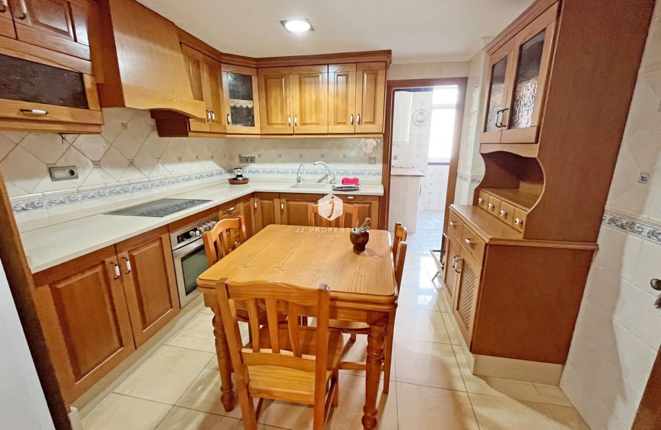 D'occasion - Appartement -
Formentera del Segura - Palacios