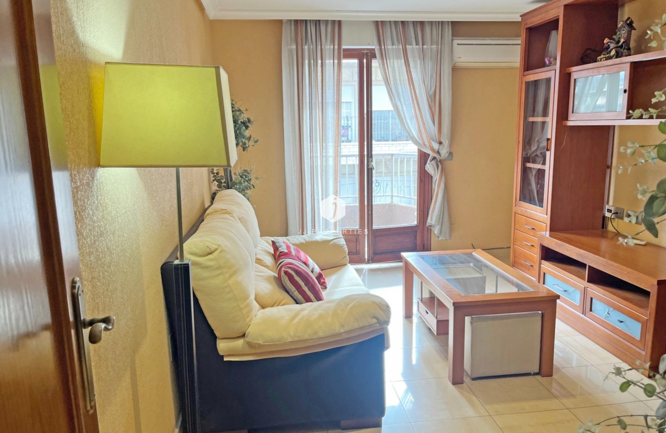 D'occasion - Appartement -
Formentera del Segura - Palacios