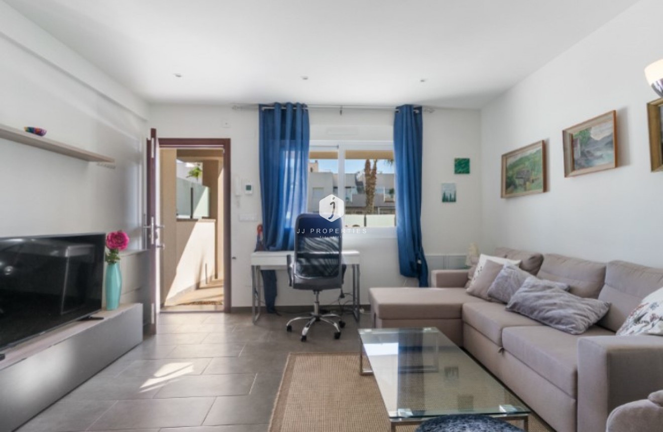 Z drugiej ręki - Mieszkanie w bloku -
Torrevieja - Costa Blanca