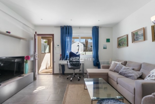 Z drugiej ręki - Mieszkanie w bloku -
Torrevieja - Costa Blanca