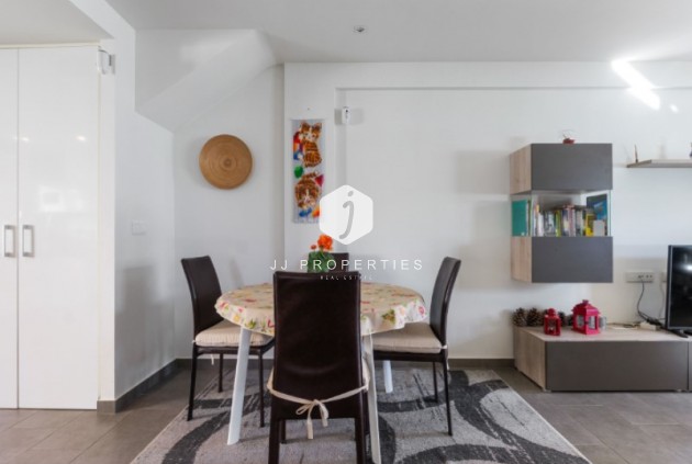 Z drugiej ręki - Mieszkanie w bloku -
Torrevieja - Costa Blanca