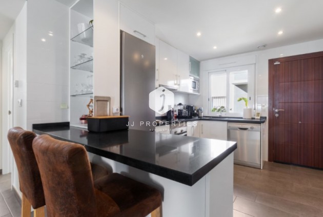 Z drugiej ręki - Mieszkanie w bloku -
Torrevieja - Costa Blanca