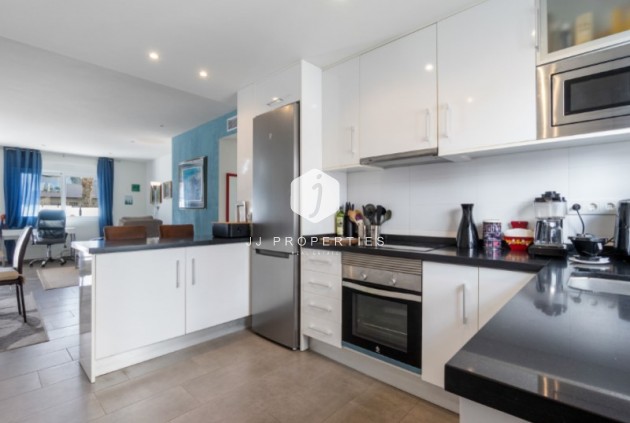 Z drugiej ręki - Mieszkanie w bloku -
Torrevieja - Costa Blanca