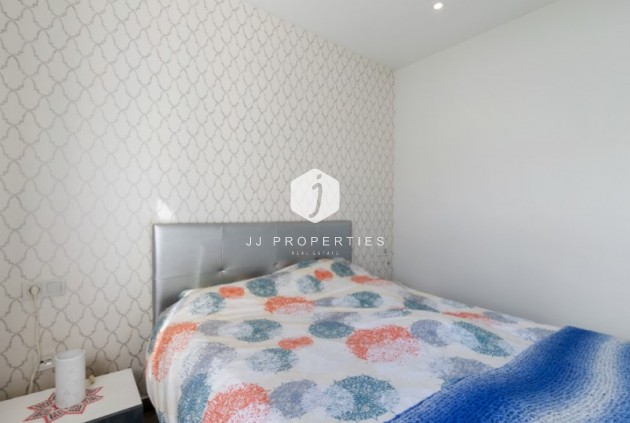 Z drugiej ręki - Mieszkanie w bloku -
Torrevieja - Costa Blanca