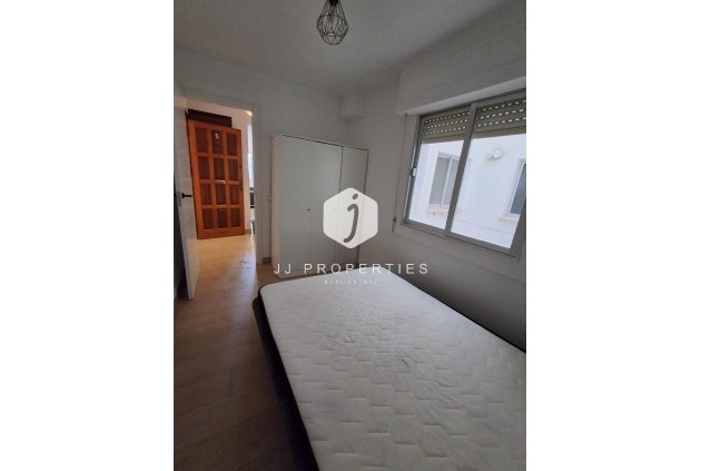 D'occasion - Appartement -
Guardamar del Segura - Guardamar Playa