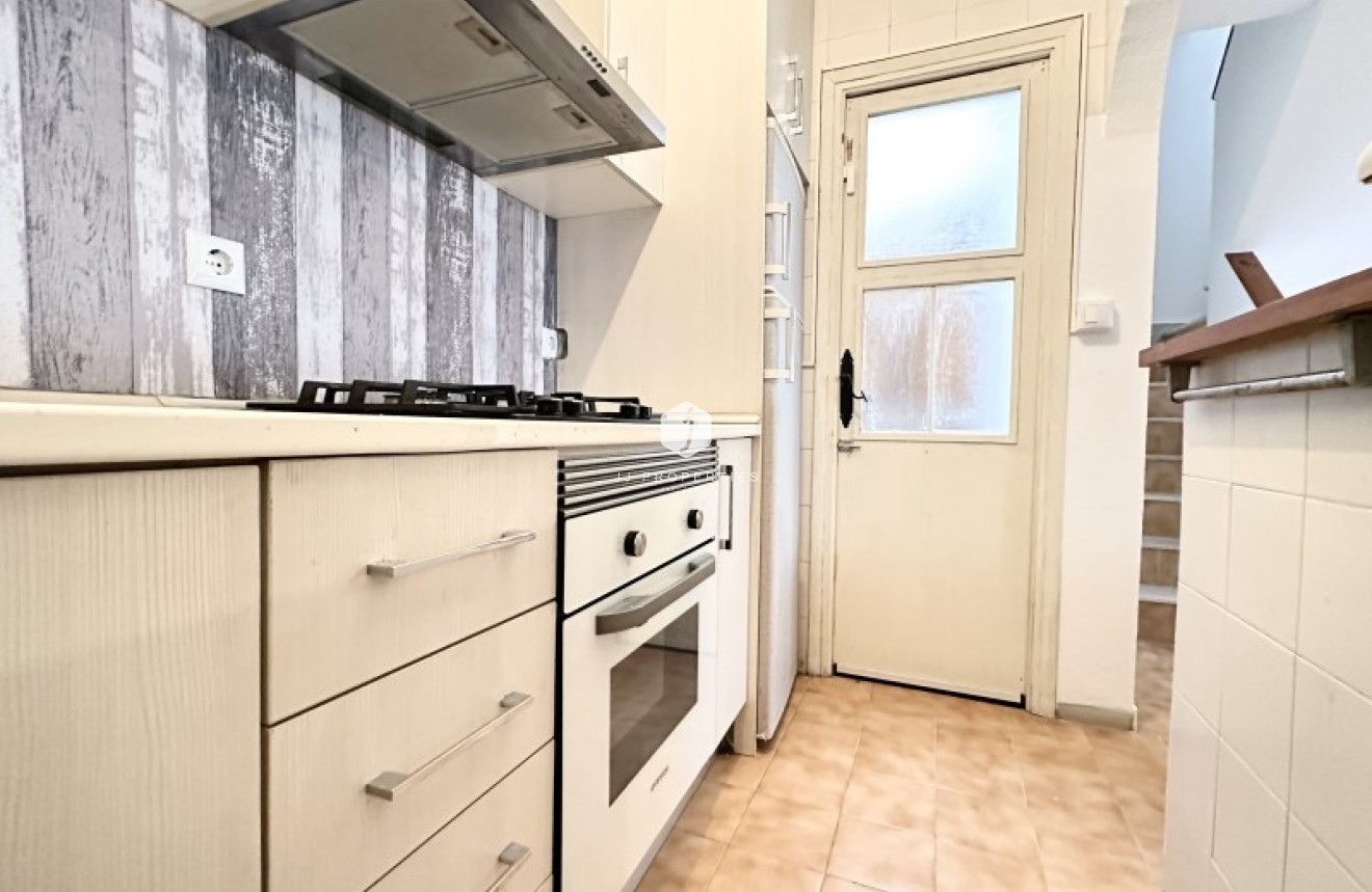 D'occasion - Chalet -
Torrevieja - Costa Blanca