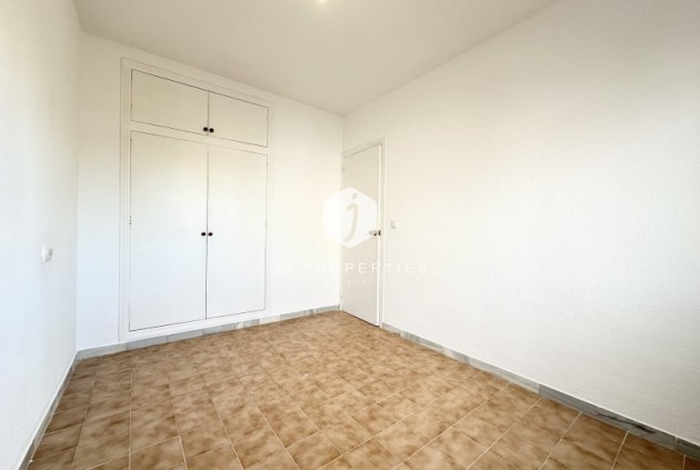 D'occasion - Chalet -
Torrevieja - Costa Blanca