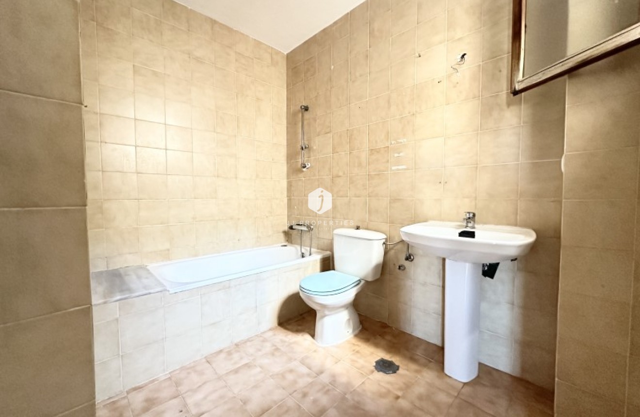 D'occasion - Chalet -
Torrevieja - Costa Blanca