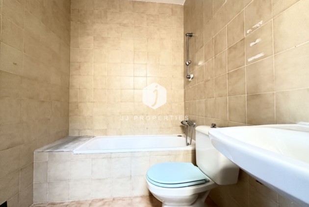 D'occasion - Chalet -
Torrevieja - Costa Blanca