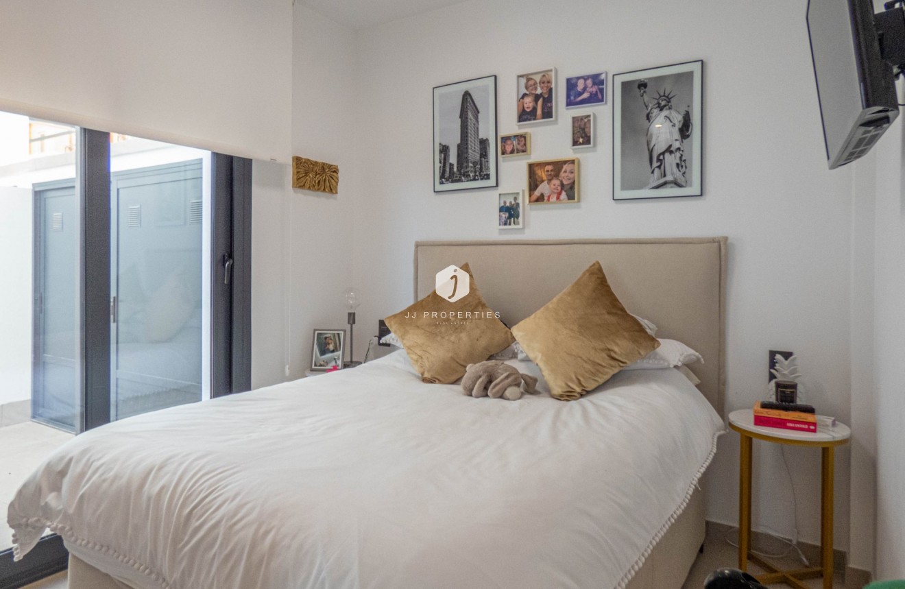 Resale - Apartment / flat -
Guardamar del Segura - Costa Blanca