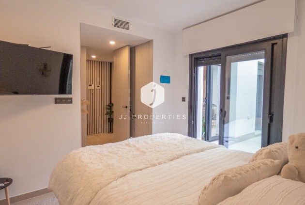 Resale - Apartment / flat -
Guardamar del Segura - Costa Blanca