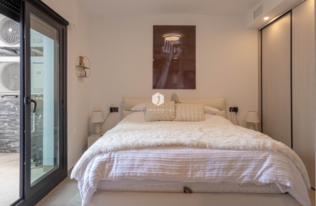 Resale - Apartment / flat -
Guardamar del Segura - Costa Blanca