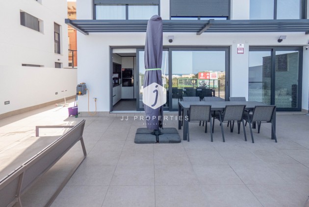 Resale - Apartment / flat -
Guardamar del Segura - Costa Blanca