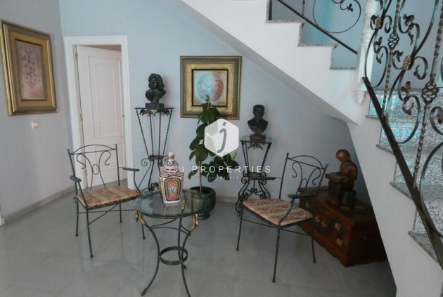 Resale - Villa -
Almoradí - Inland