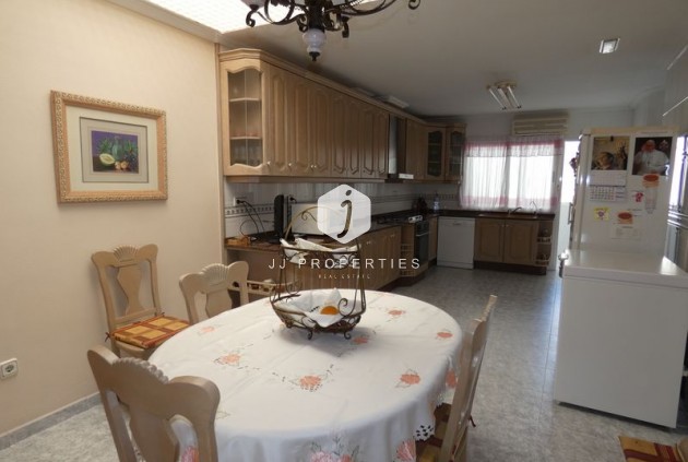 Resale - Villa -
Almoradí - Inland