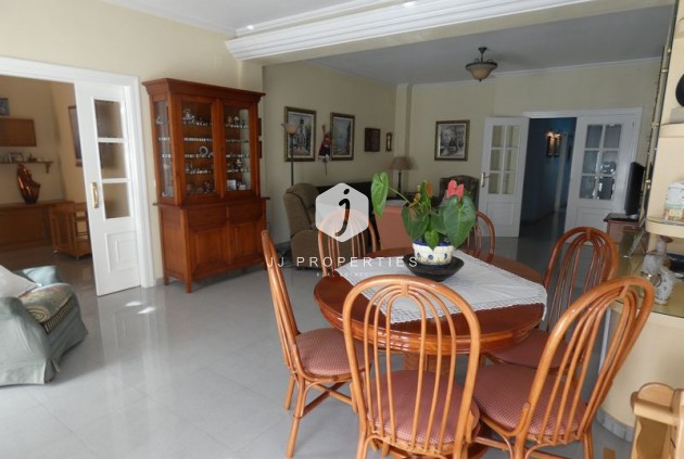 Resale - Villa -
Almoradí - Inland