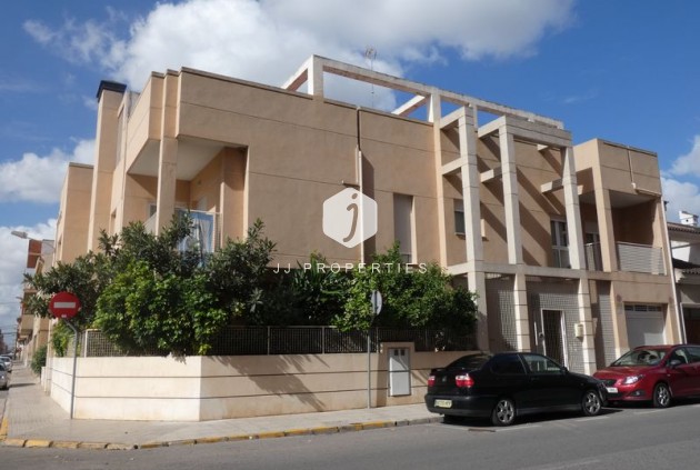 Resale - Villa -
Almoradí - Inland