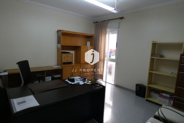 Resale - Villa -
Almoradí - Inland