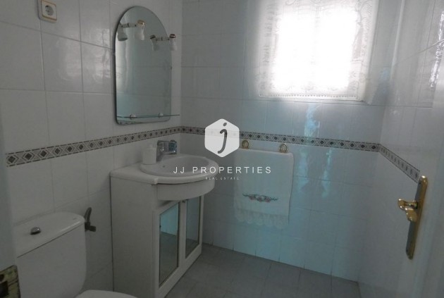 Resale - Villa -
Almoradí - Inland