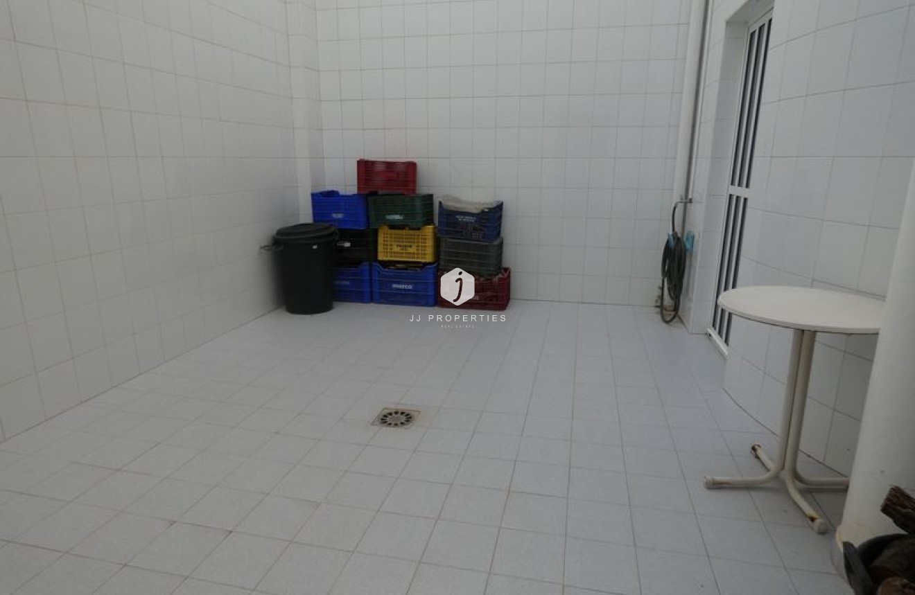 Resale - Villa -
Almoradí - Inland