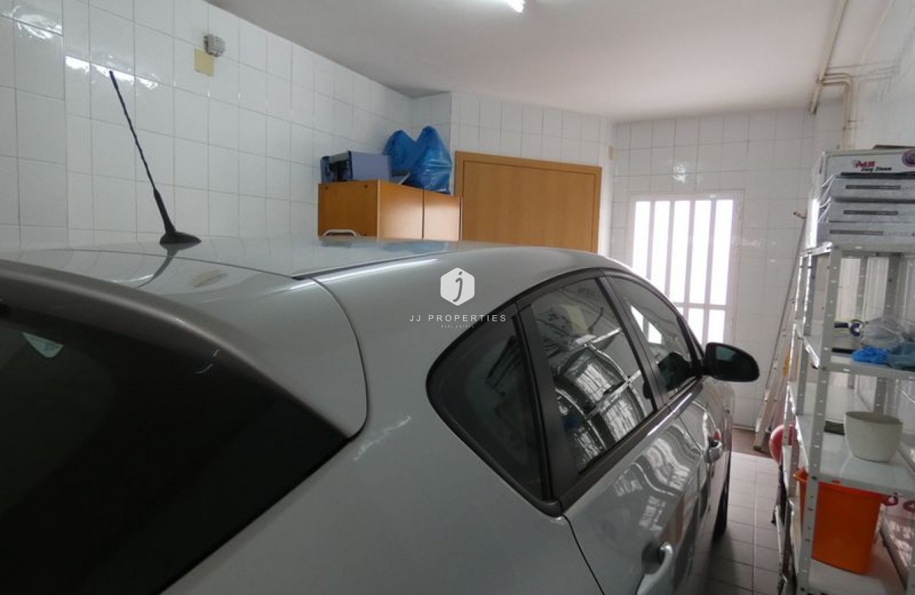 Resale - Villa -
Almoradí - Inland