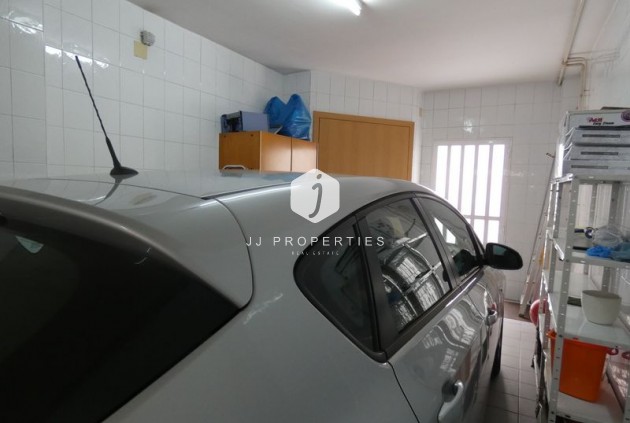 Resale - Villa -
Almoradí - Inland