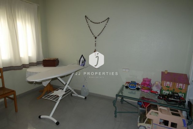 Resale - Villa -
Almoradí - Inland