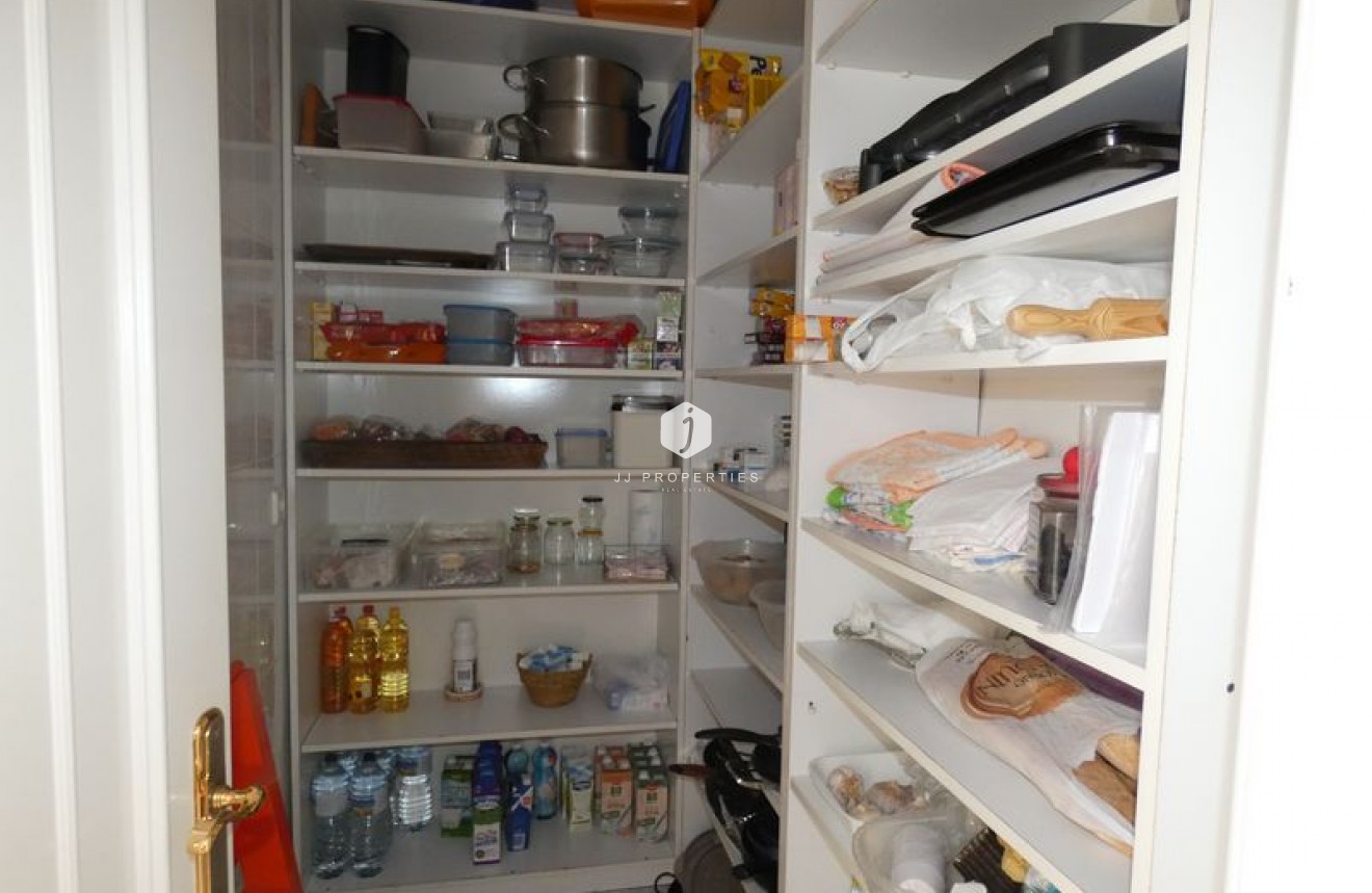 Resale - Villa -
Almoradí - Inland