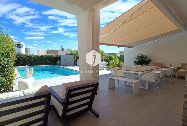 D'occasion - Villa -
Algorfa - Inland