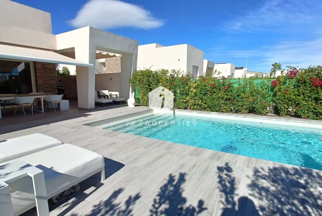 D'occasion - Villa -
Algorfa - Inland