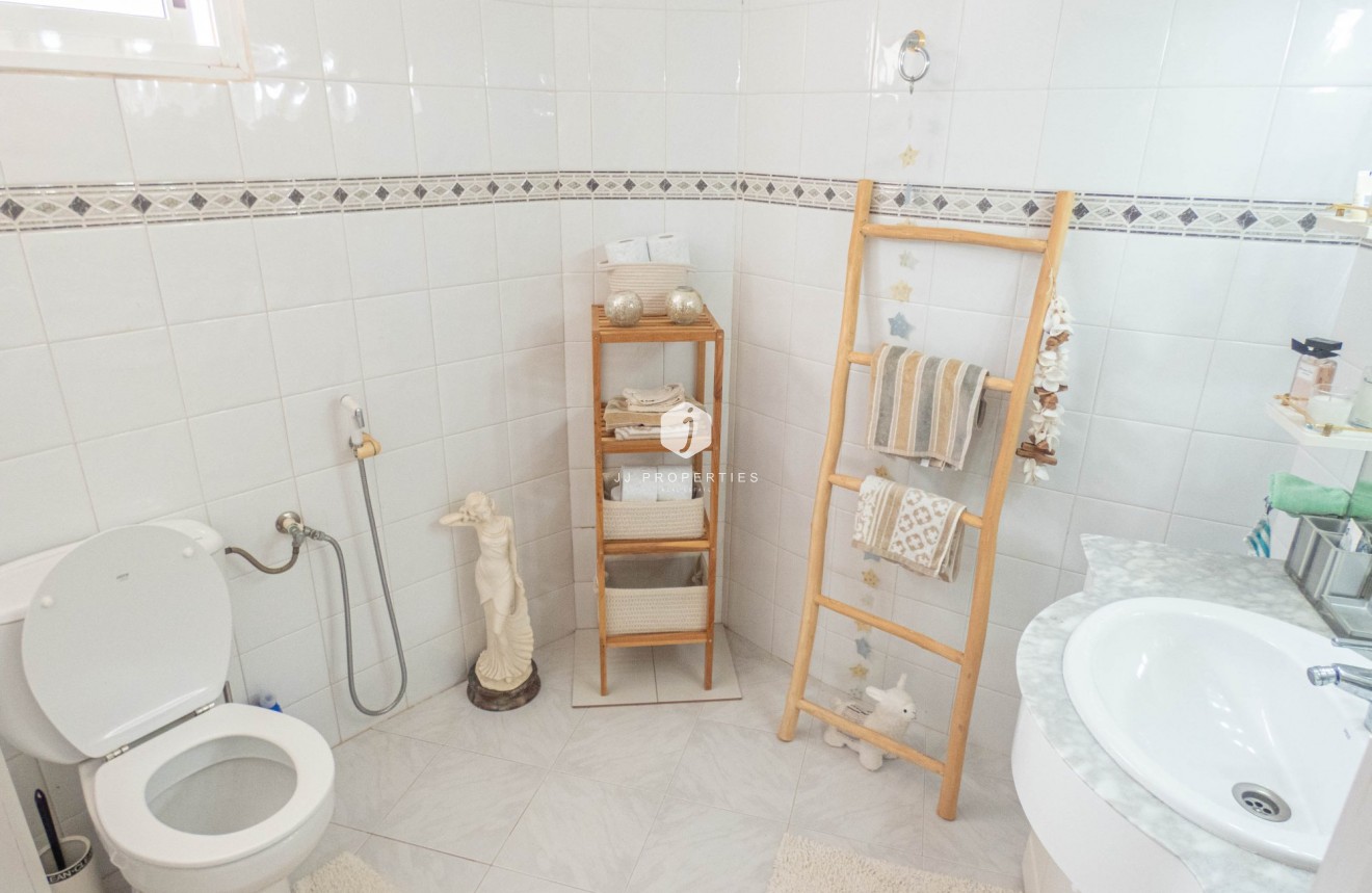 Z drugiej ręki - Villa -
Ciudad Quesada - Costa Blanca