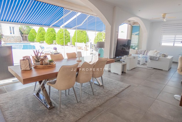 Z drugiej ręki - Villa -
Ciudad Quesada - Costa Blanca