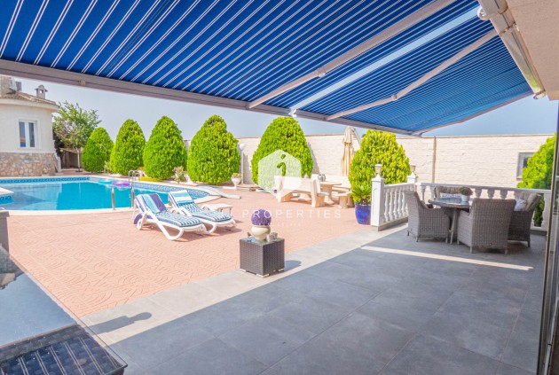 Z drugiej ręki - Villa -
Ciudad Quesada - Costa Blanca