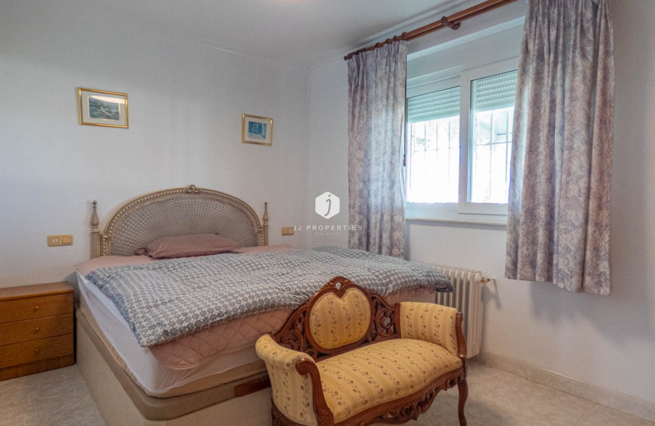 Resale - Villa -
San Miguel de Salinas - Inland