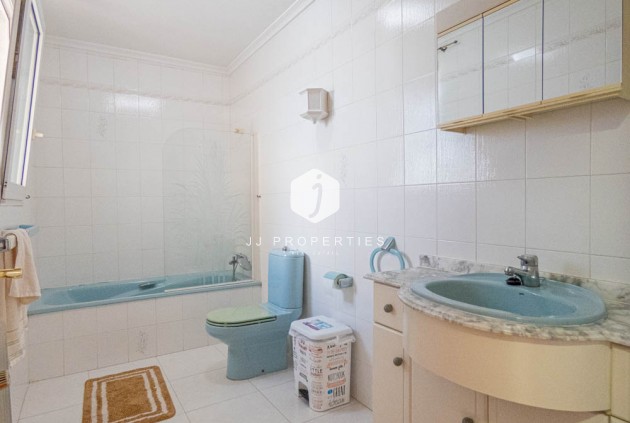 Resale - Villa -
San Miguel de Salinas - Inland