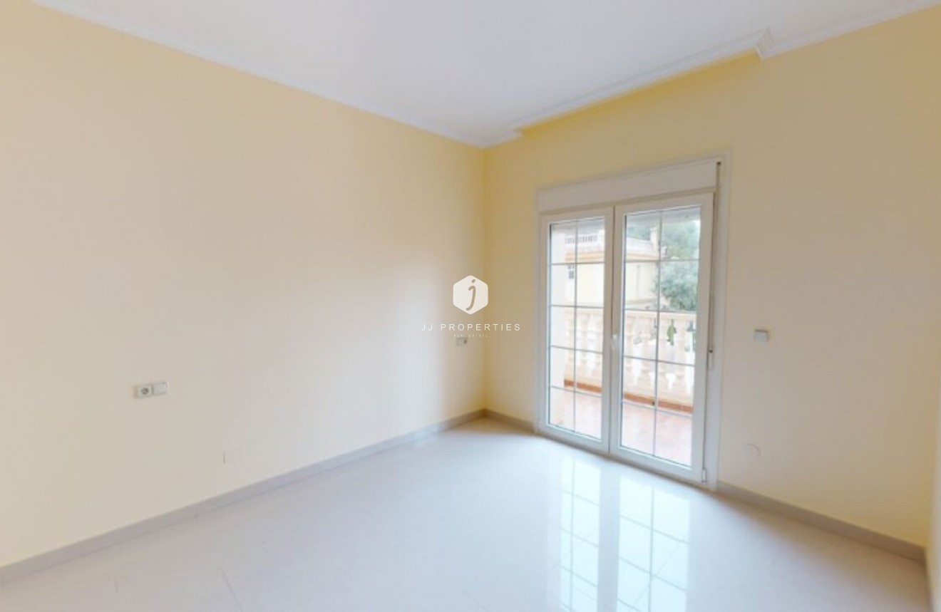 Resale - Villa -
Cabo Roig - Costa Blanca