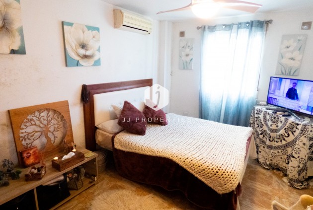 D'occasion - Villa -
Playa Flamenca - Costa Blanca