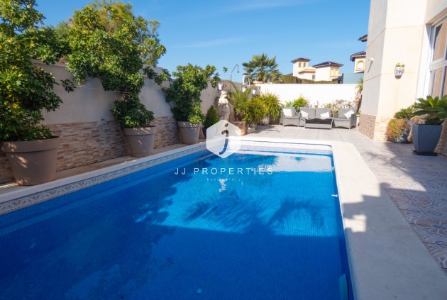 D'occasion - Villa -
Playa Flamenca - Costa Blanca