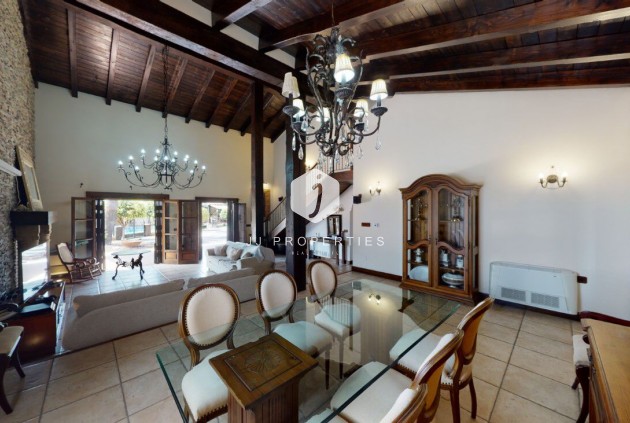 Resale - Villa -
Catral - Costa Blanca