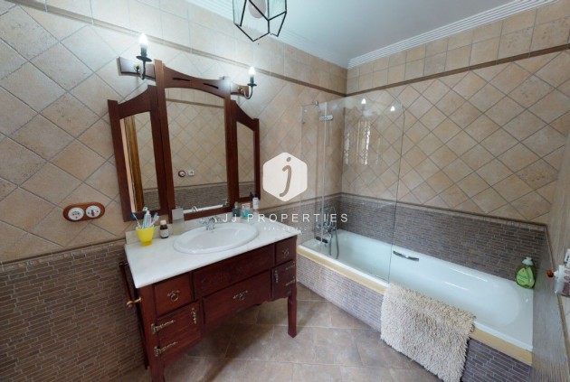 Resale - Villa -
Catral - Costa Blanca